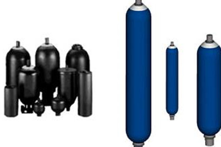 蓄能器中為什么使用氮?dú)?，你知道嗎?/></p><p>　　維持液壓油的穩(wěn)定性：在一些液壓系統(tǒng)中，蓄能設(shè)備中的氮?dú)膺€可以幫助維持液壓油的穩(wěn)定性。通過合理的氣壓調(diào)節(jié)，可以確保液壓系統(tǒng)在各種工作條件下都能夠保持正常的運(yùn)行狀態(tài)。</p><p>　　總的來說，蓄能器中氮?dú)獾淖饔枚喾矫娑鴱V泛，從儲(chǔ)存能量到平衡壓力再到緩沖震動(dòng)等，都得益于氮?dú)庠诠こ填I(lǐng)域的惰性、豐富資源、穩(wěn)定性和良好的物理性質(zhì)。選擇氮?dú)庾鳛樾钅茉O(shè)備的工作介質(zhì)，不僅有助于提高系統(tǒng)的性能，還能夠確保系統(tǒng)的安全可靠運(yùn)行。</p></div>
          <div   id=